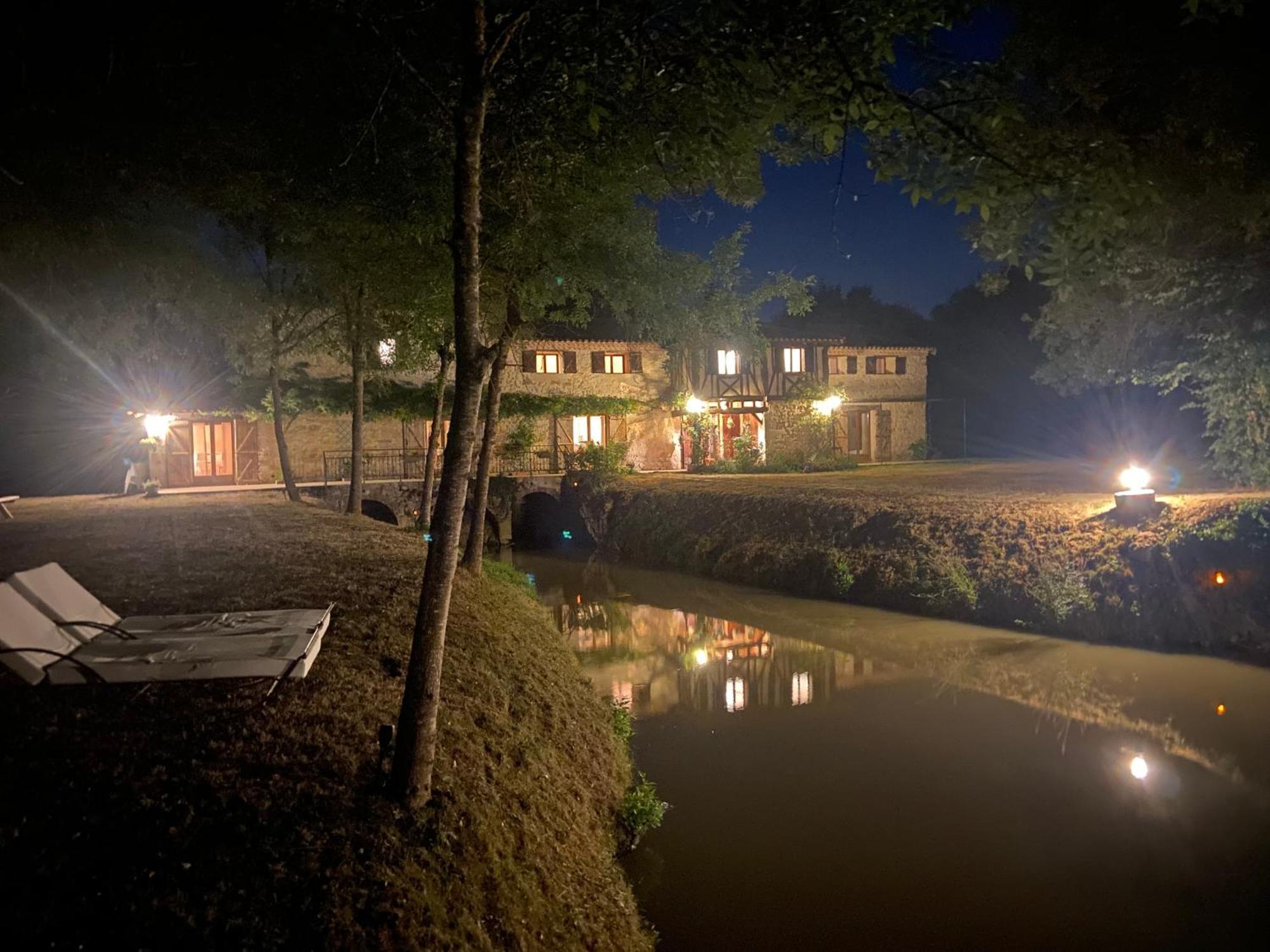 Gite Le Moulin Samsara Homps  Zewnętrze zdjęcie
